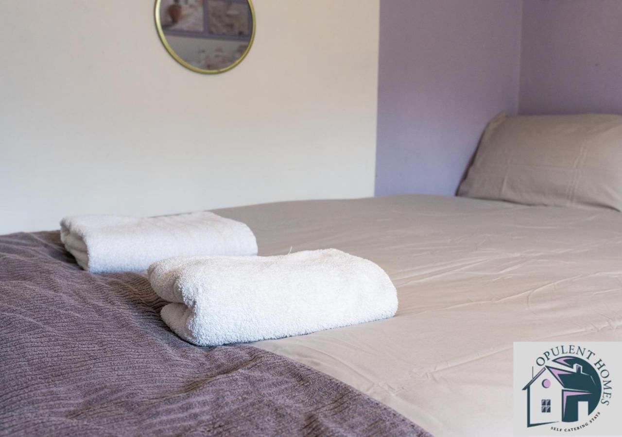 Contractors Pad - 4 Bed Town House - Cent Reading - Free Parking Villa Bagian luar foto